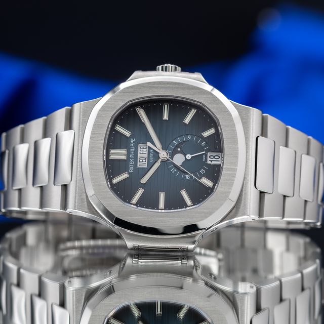 Patek Philippe Nautilus 5726/1A-014 Image 6